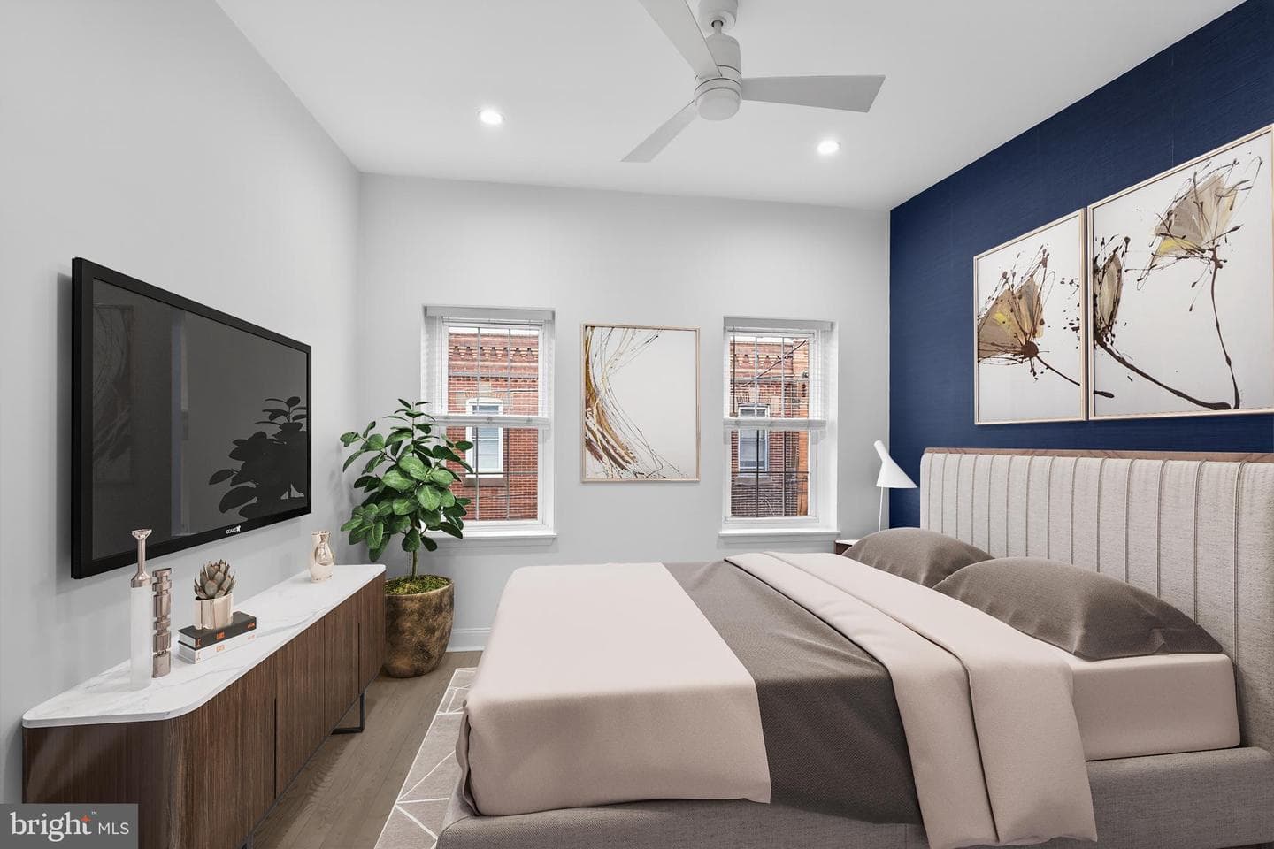 3040 Mercer Street photo 14