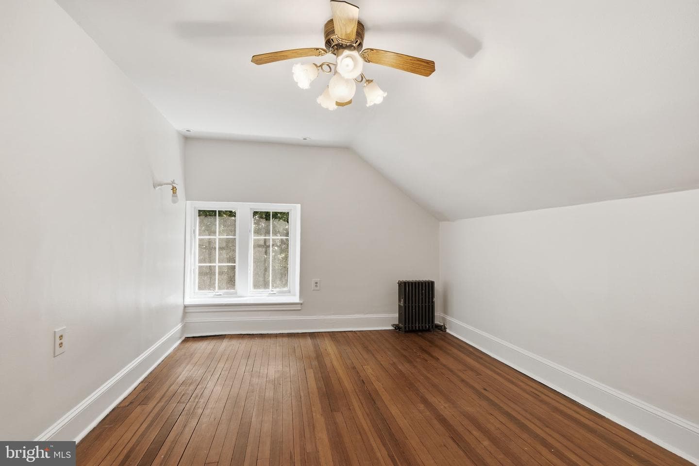 6711 Lincoln Drive photo 35