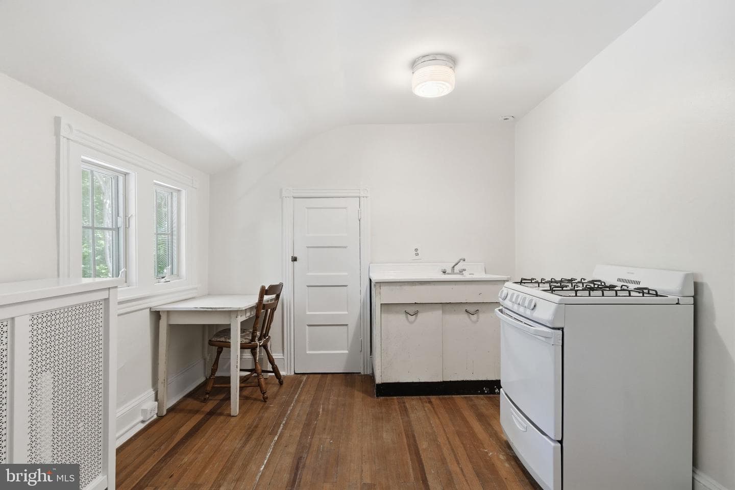 6711 Lincoln Drive photo 37