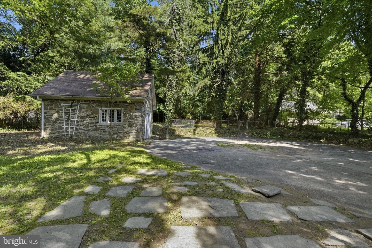 6711 Lincoln Drive photo 42