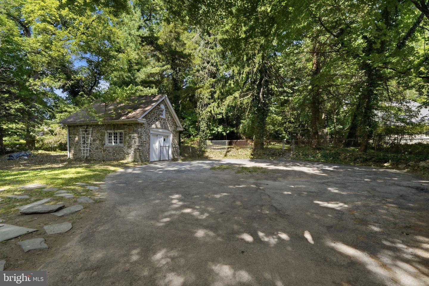 6711 Lincoln Drive photo 43