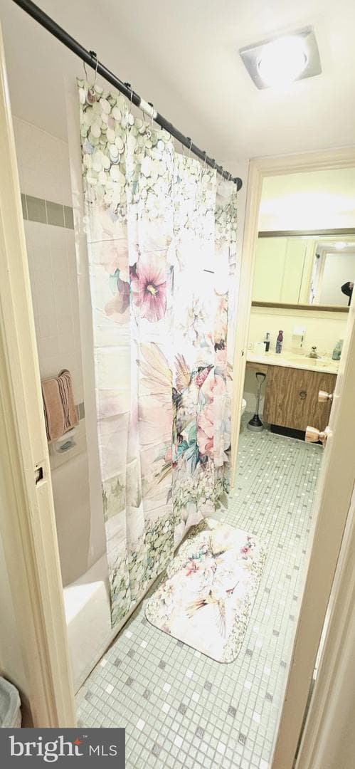 1101 Delaire Landing Road #101 photo 17