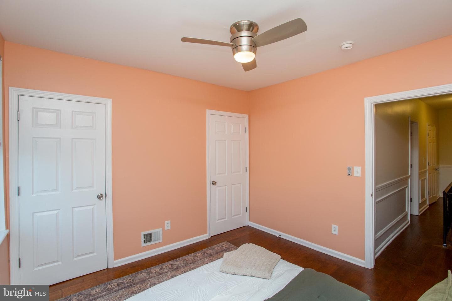 5230 Hazel Avenue photo 25