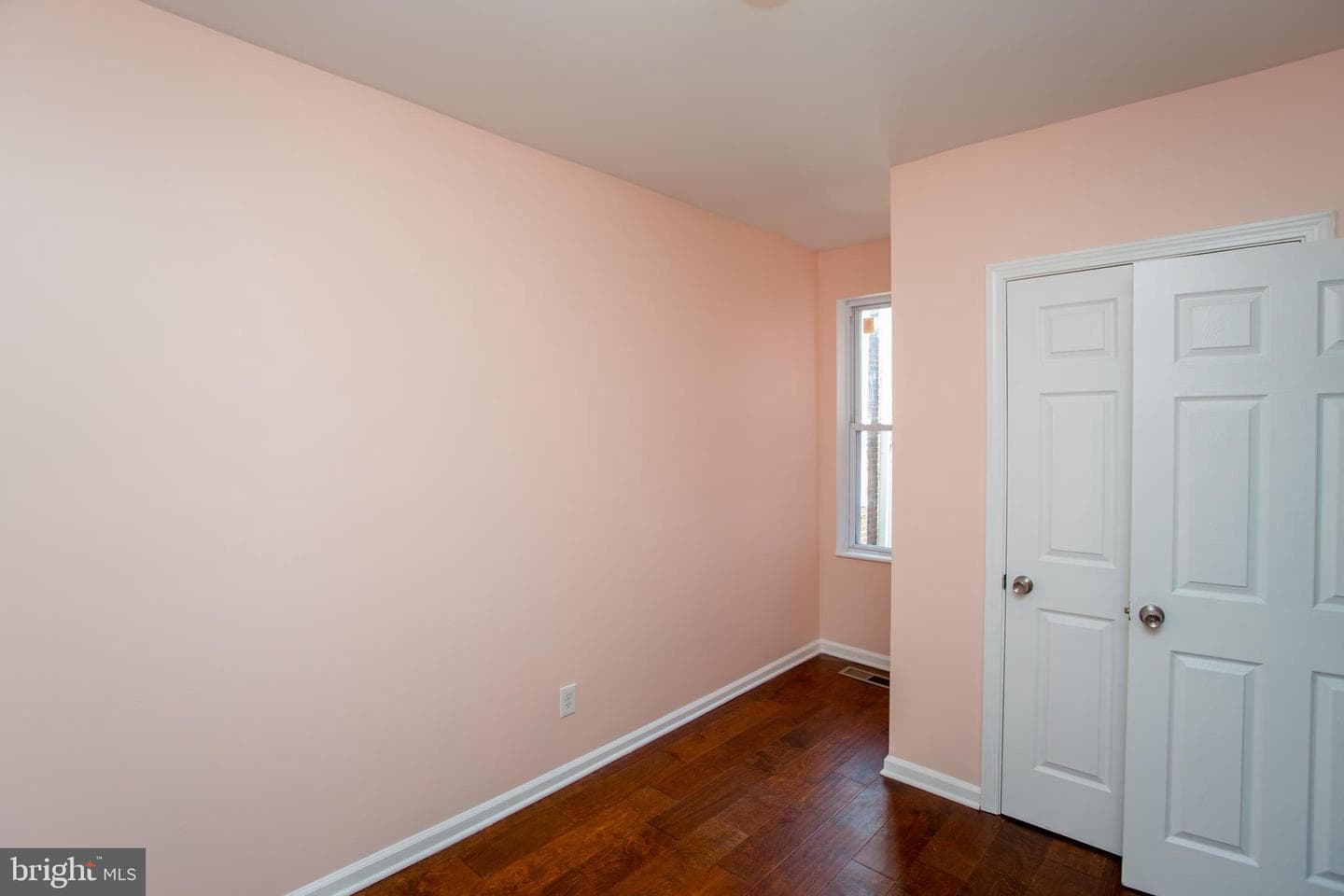 5230 Hazel Avenue photo 27