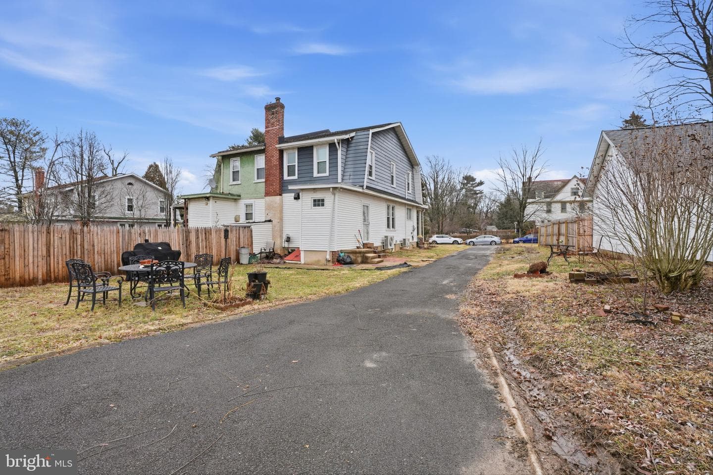 14020 Dana Avenue photo 20