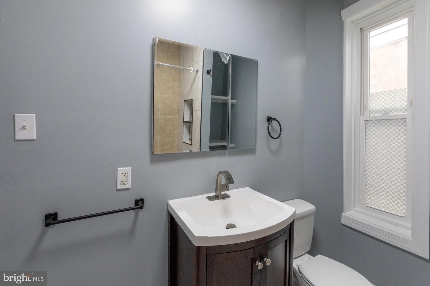 6142 Delancey Street photo 31