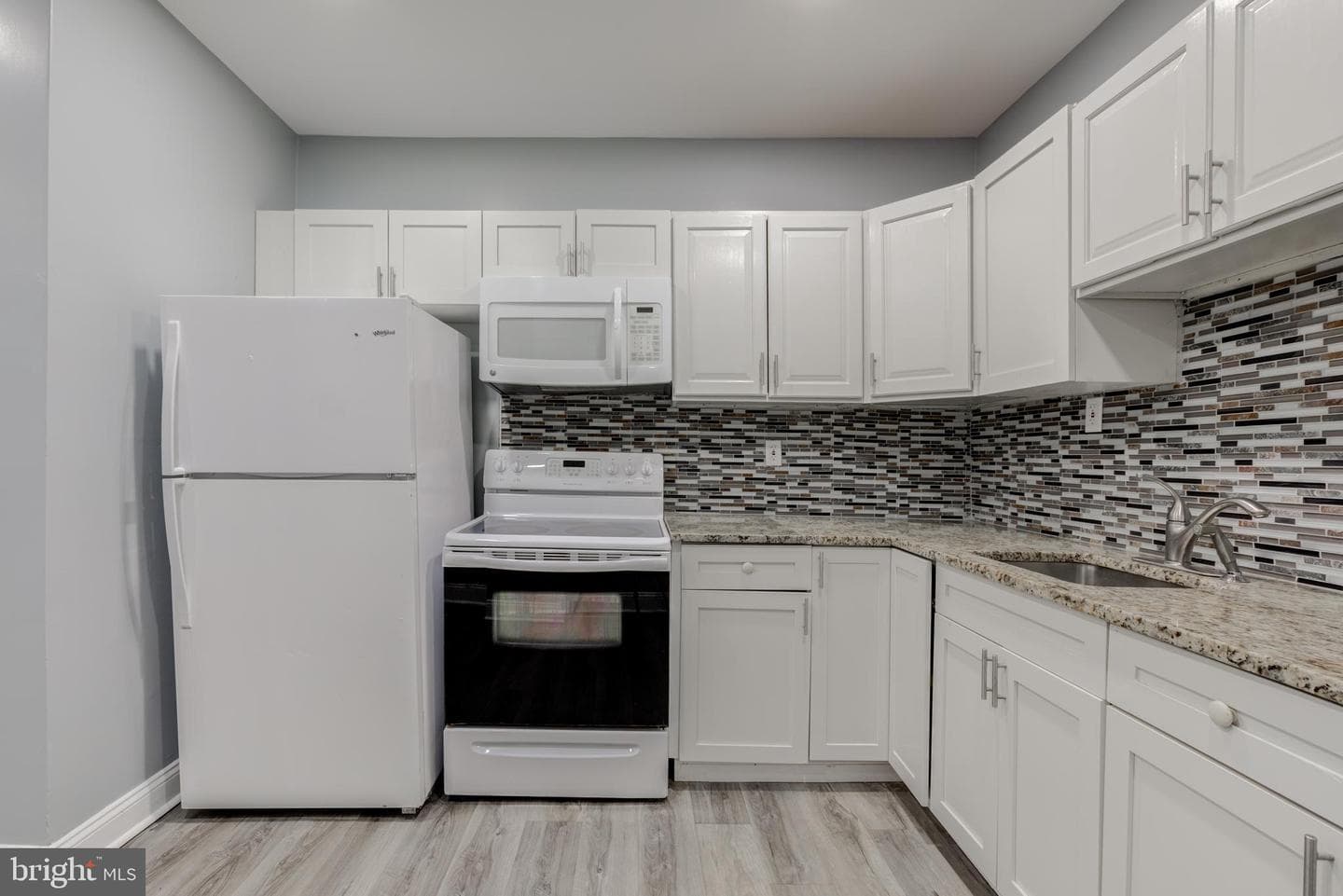 6142 Delancey Street photo 5
