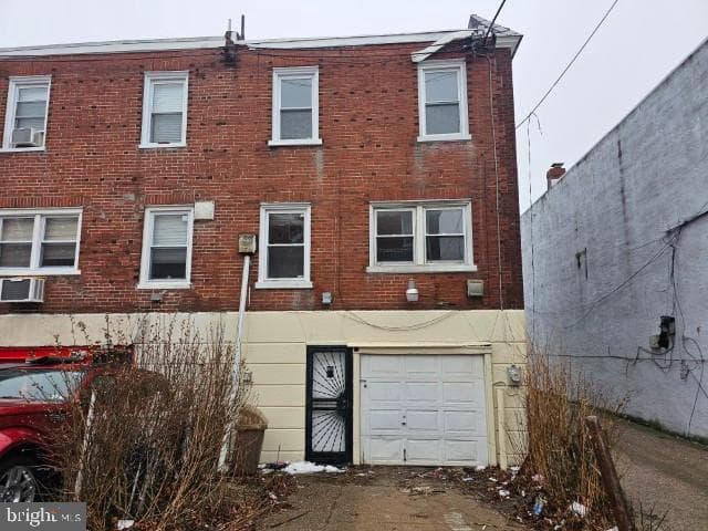7655 Woolston Avenue, Philadelphia