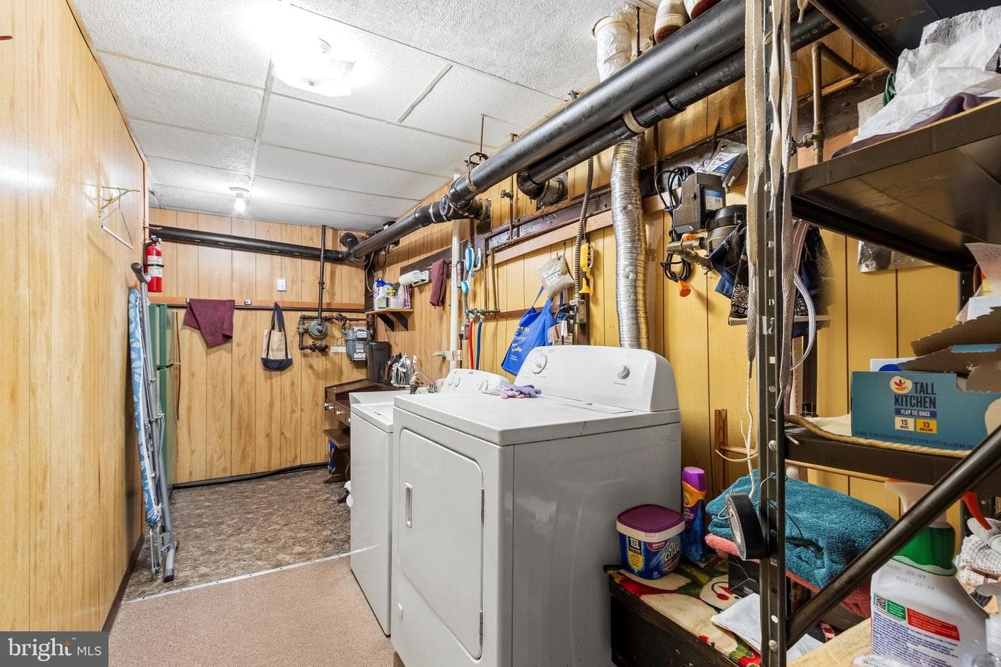 814 Caledonia Street photo 19