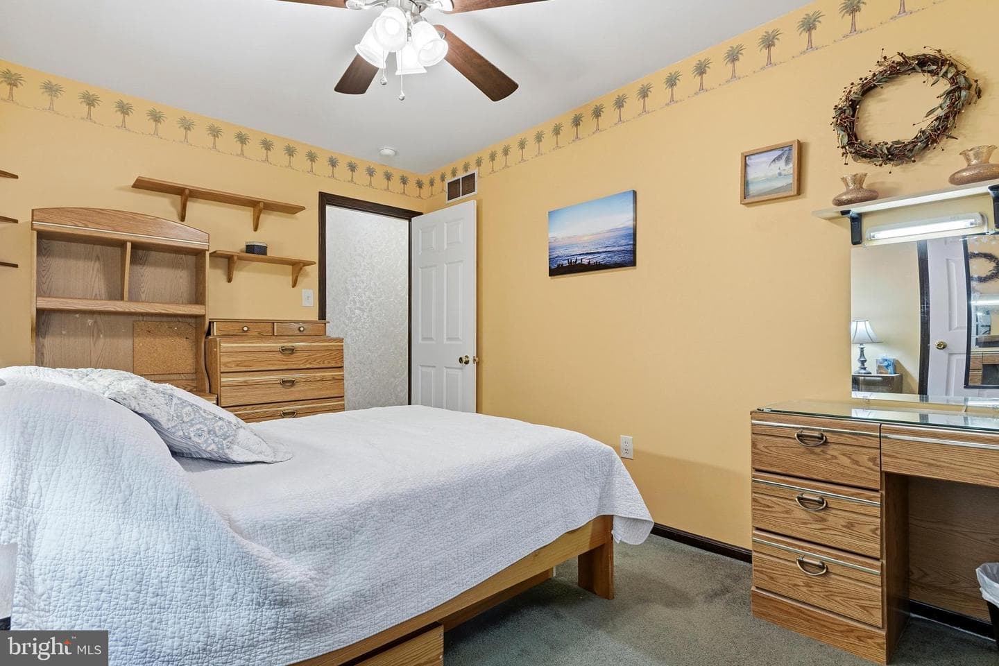 814 Caledonia Street photo 39
