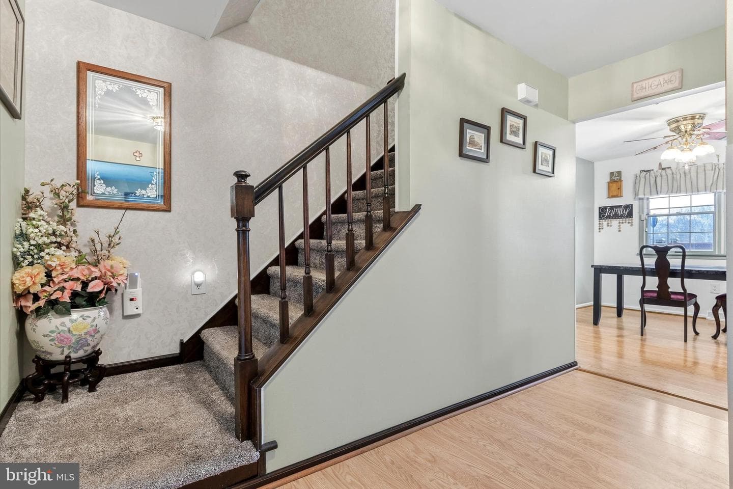 814 Caledonia Street photo 4