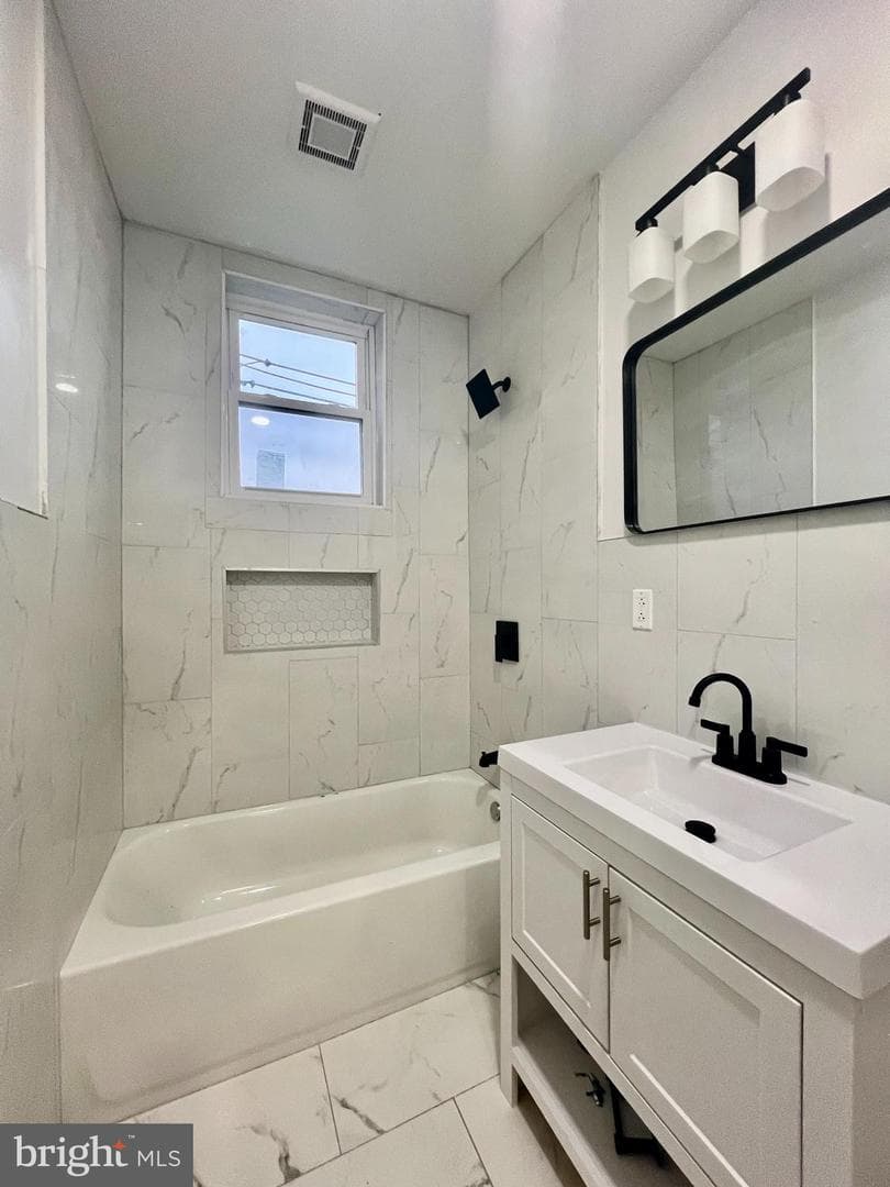 279 W Sheldon Street photo 22
