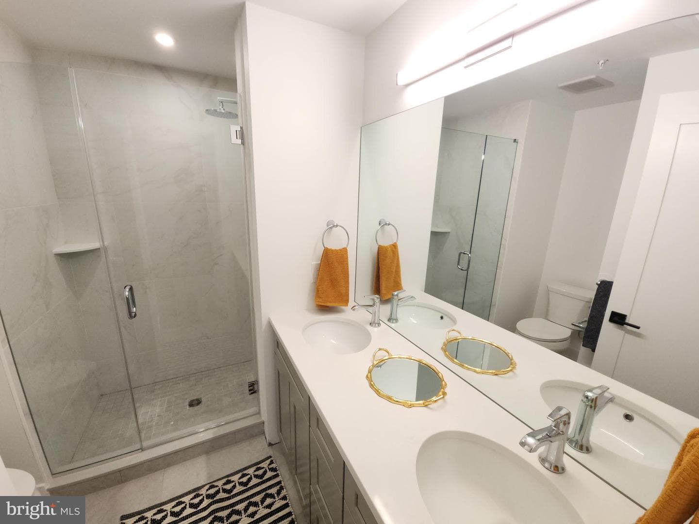 8610 Evergreen Place #201 photo 33