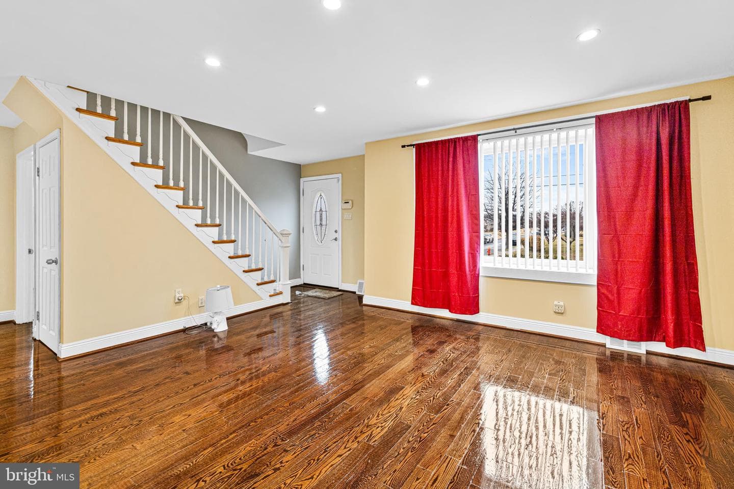 8109 Bradford Street photo 8