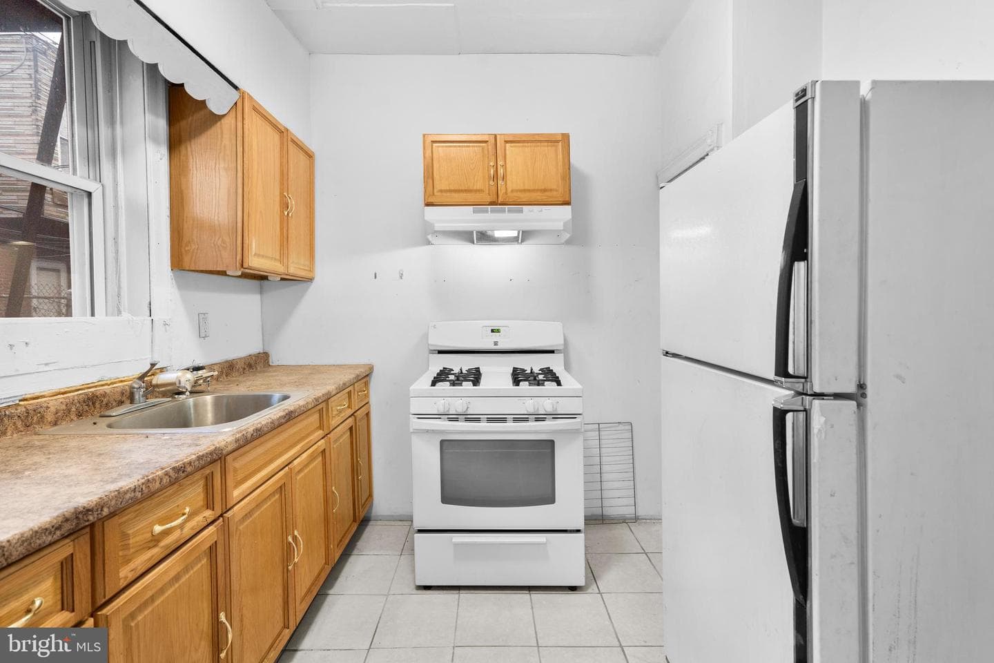 4544 N Mole Street photo 7