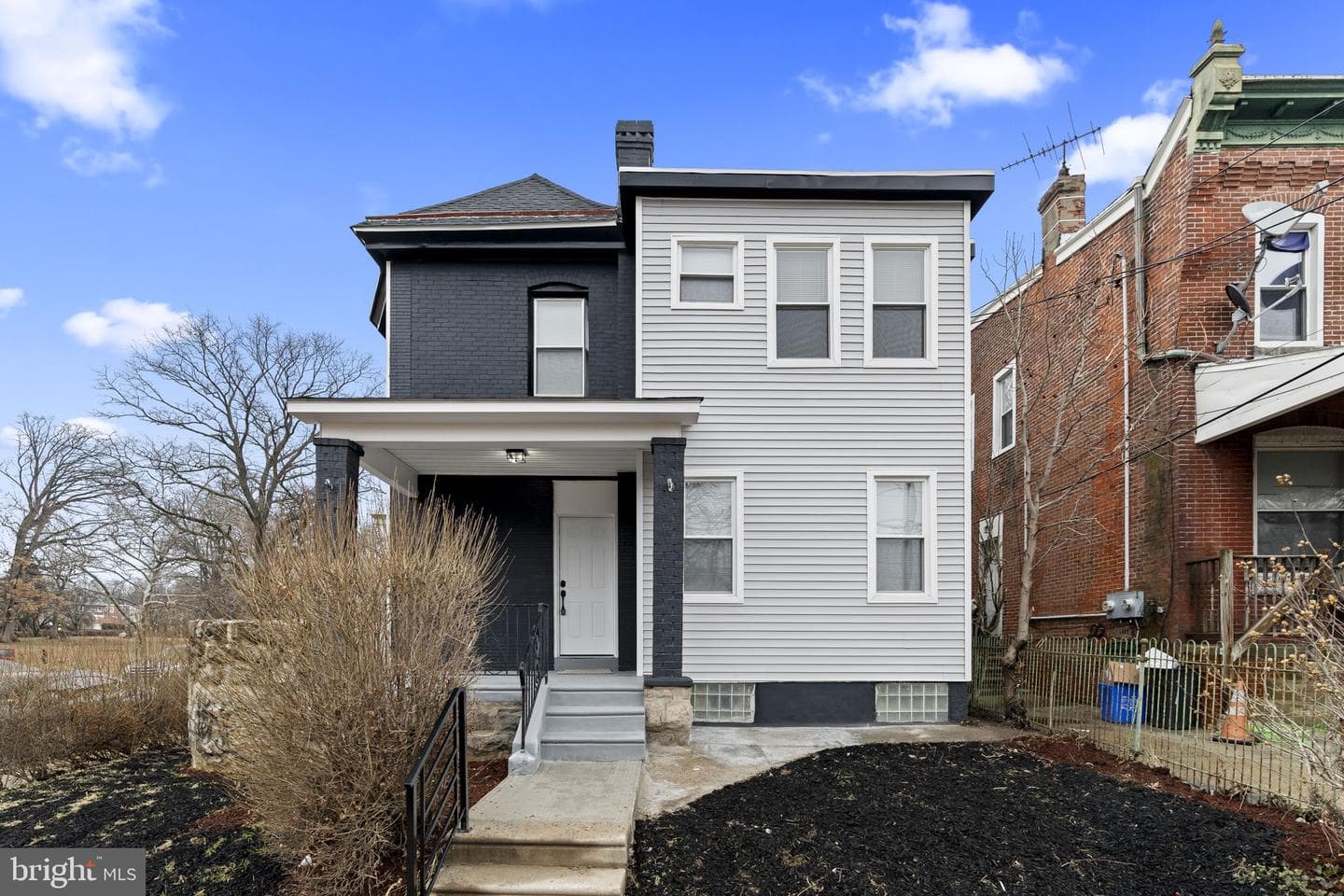 1001 Arrott Street, Philadelphia