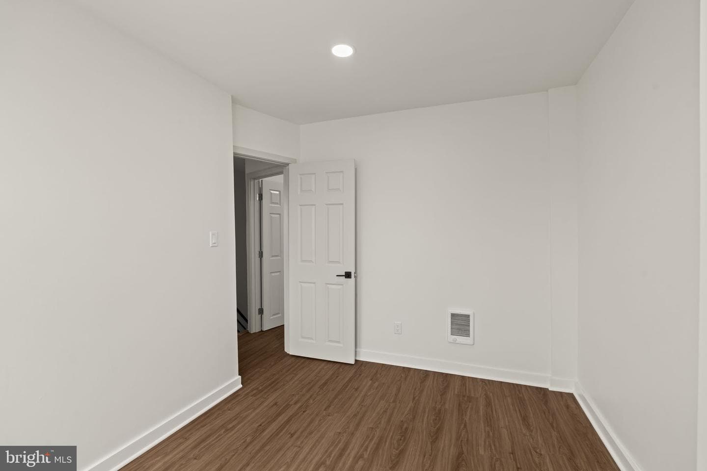 1001 Arrott Street photo 17