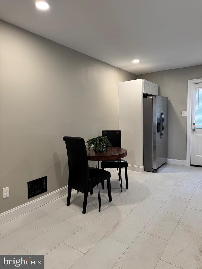 5402 Norfolk Street photo 13