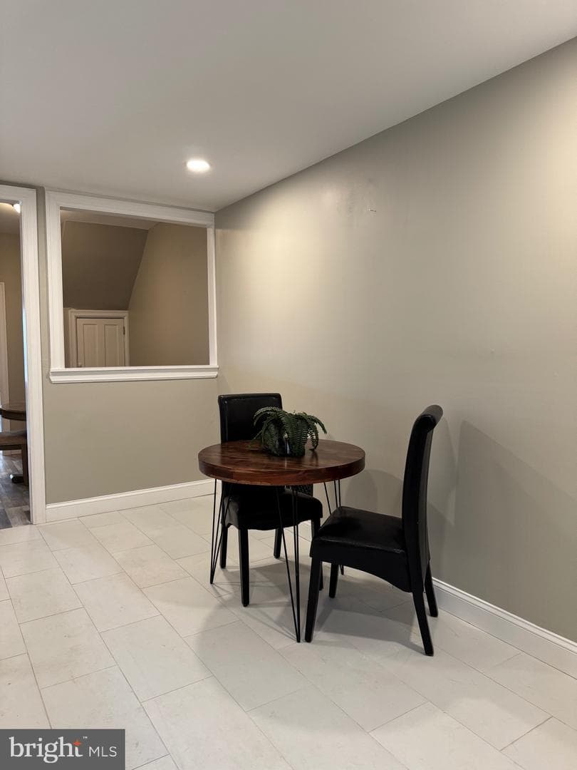 5402 Norfolk Street photo 15