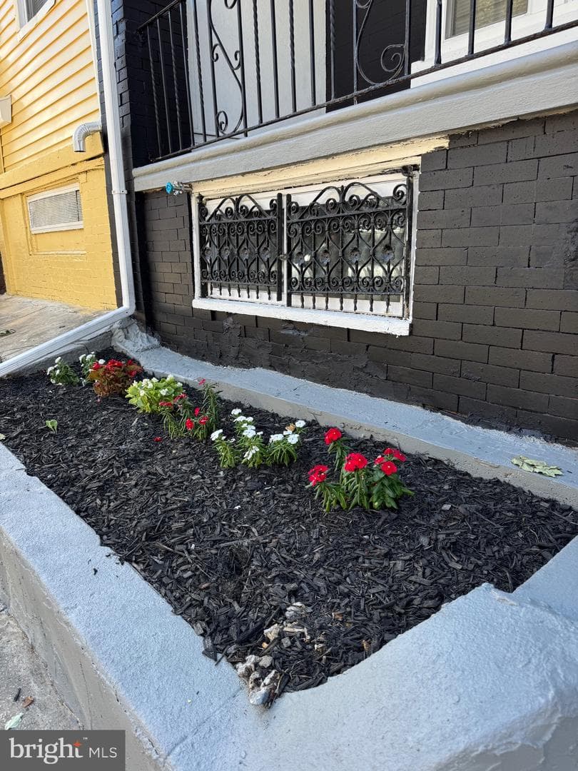 5402 Norfolk Street photo 2