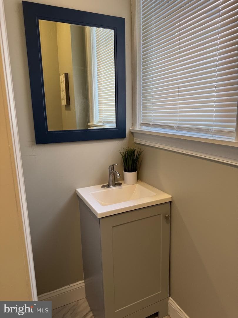 5402 Norfolk Street photo 28