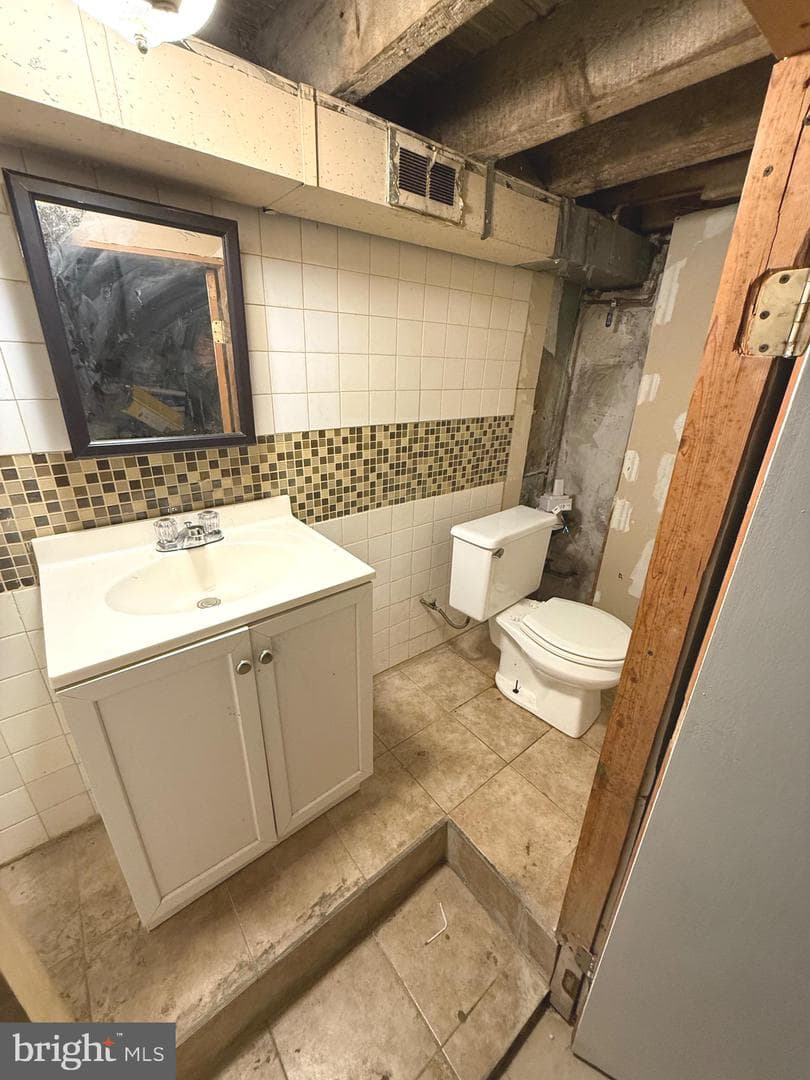 2636 S Alder Street photo 13