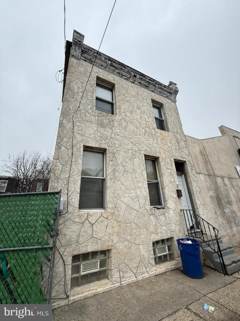 4336 N 7th Street