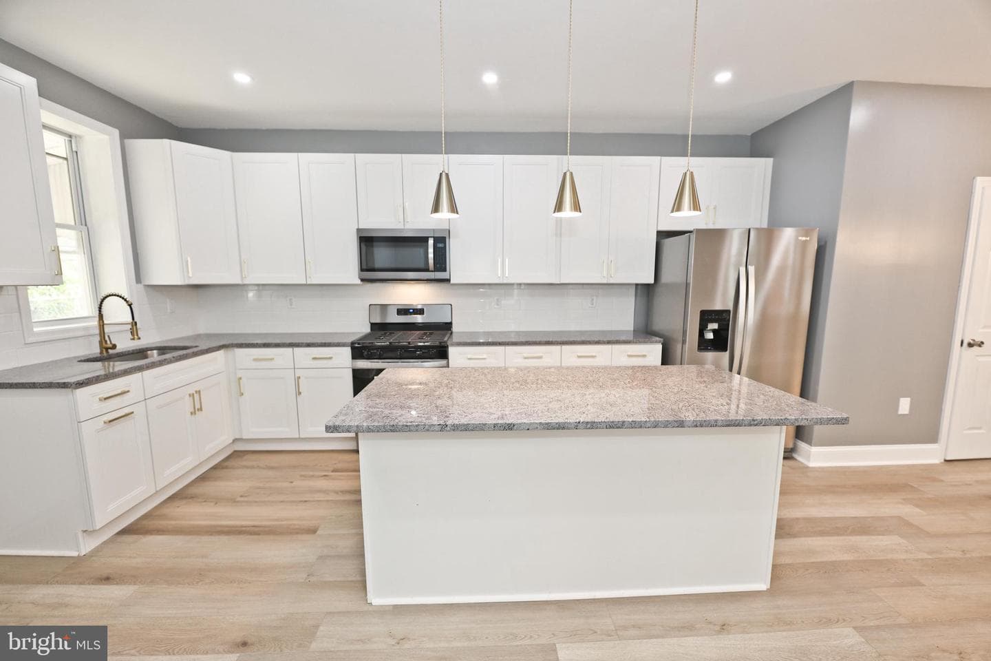 5312 Pine Street photo 11