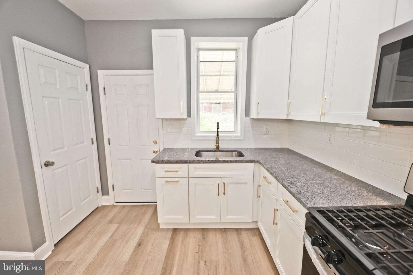 5312 Pine Street photo 17
