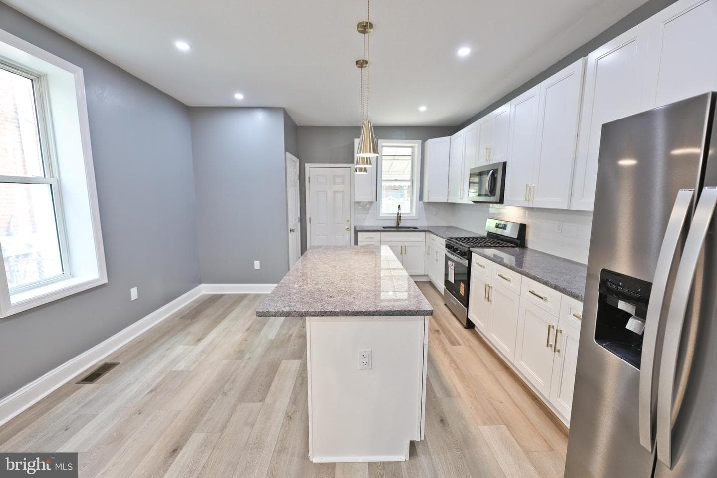 5312 Pine Street photo 6