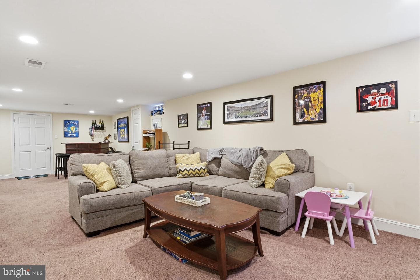 8605 Alicia Street photo 25