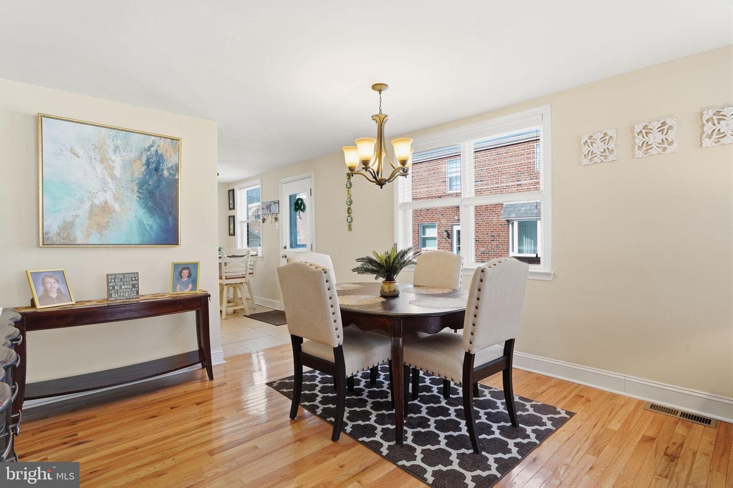 8605 Alicia Street photo 7