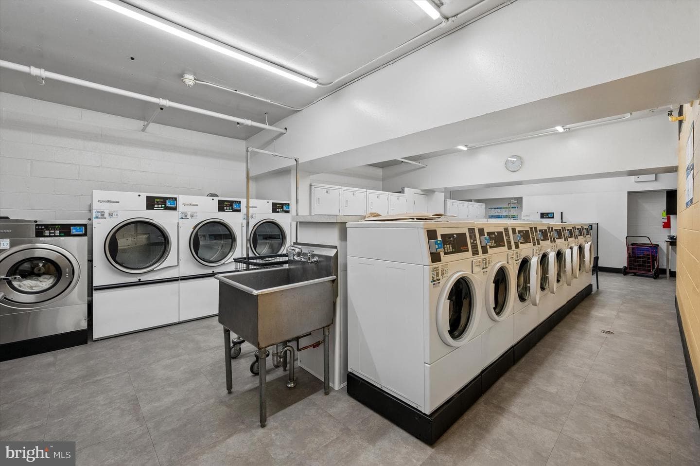 604 S Washington Square #309 photo 22