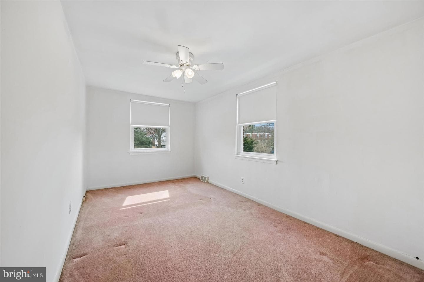 8637 Bridle Road photo 10