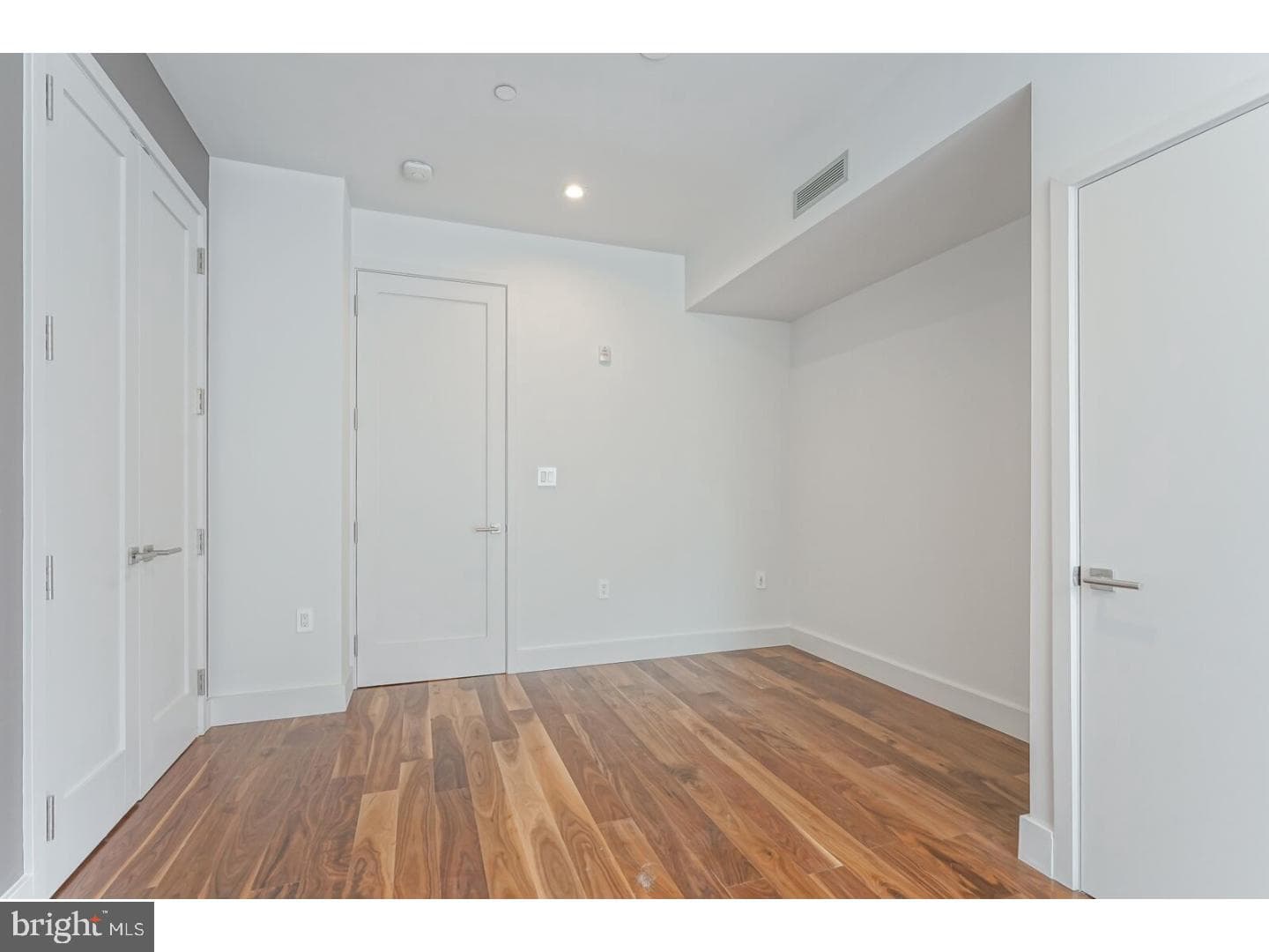 621 S 24th Street #210 photo 11