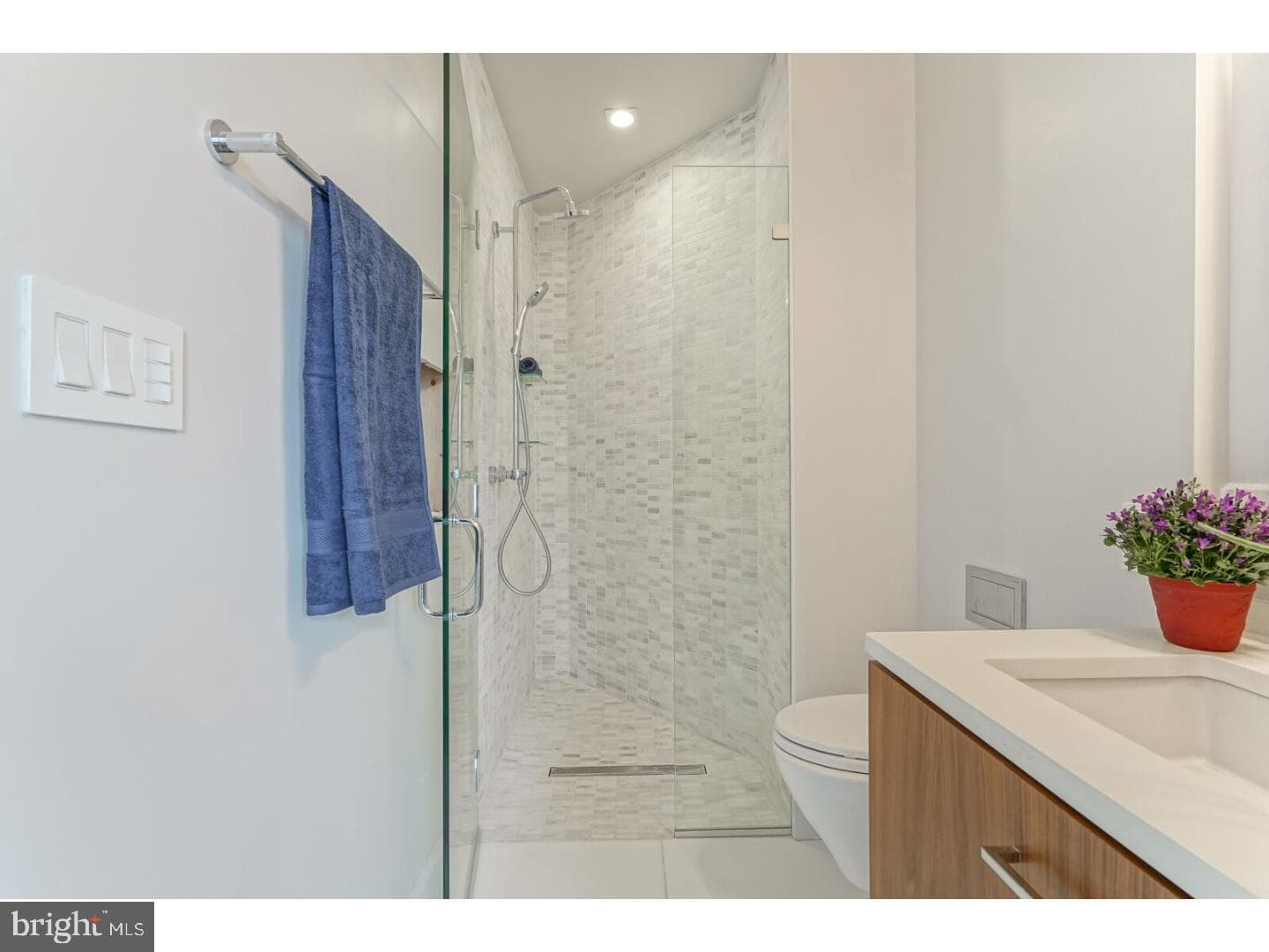 621 S 24th Street #210 photo 15