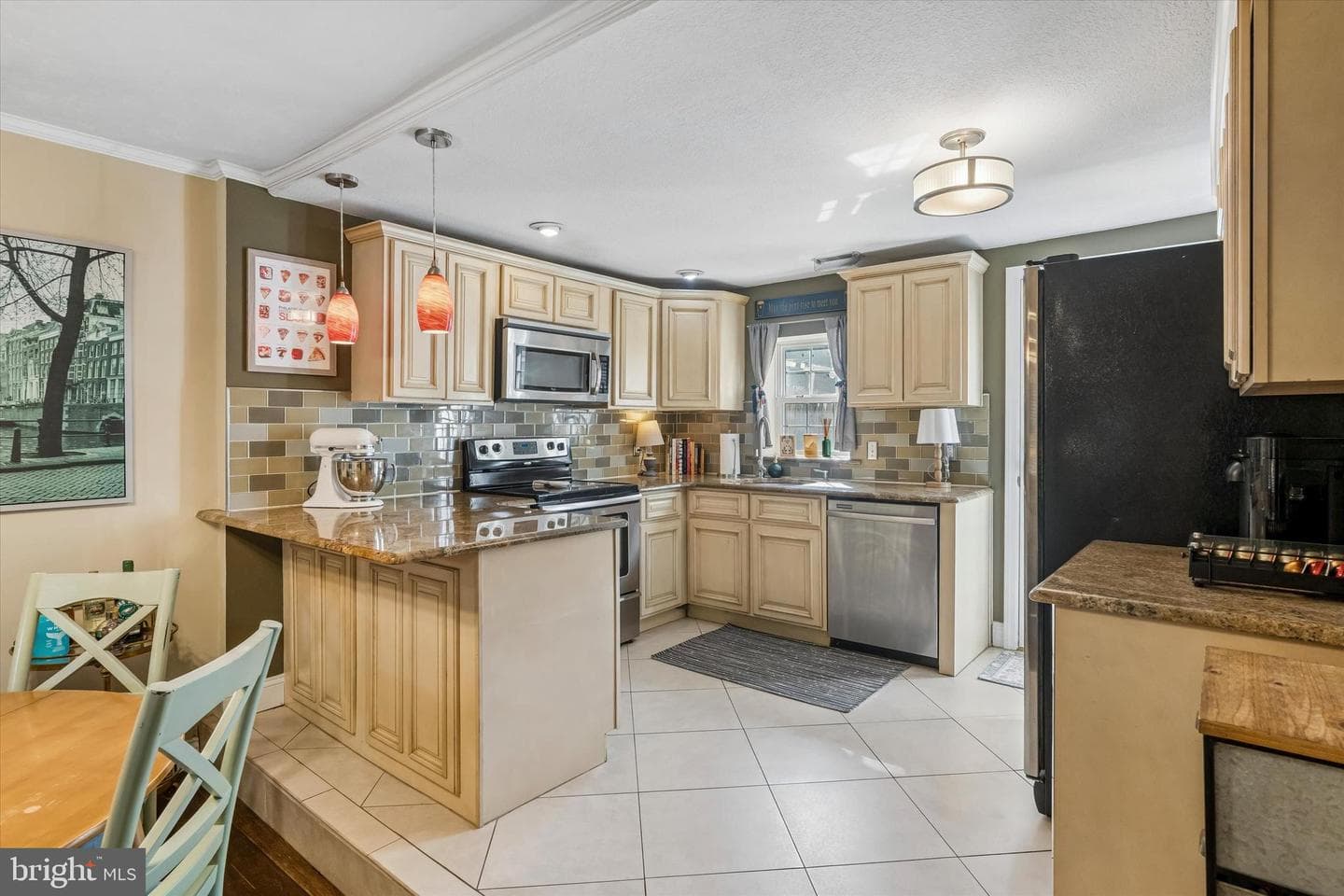 1734 Webster Street photo 6