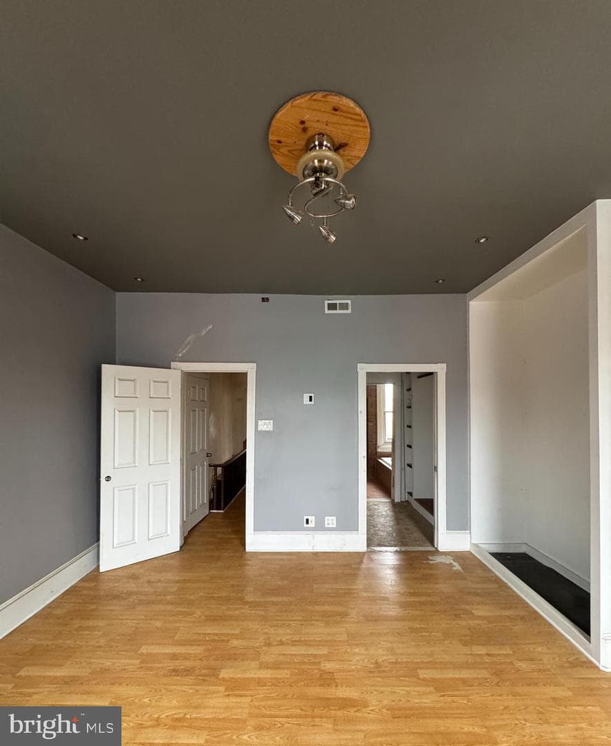 417 Mckean Street photo 21