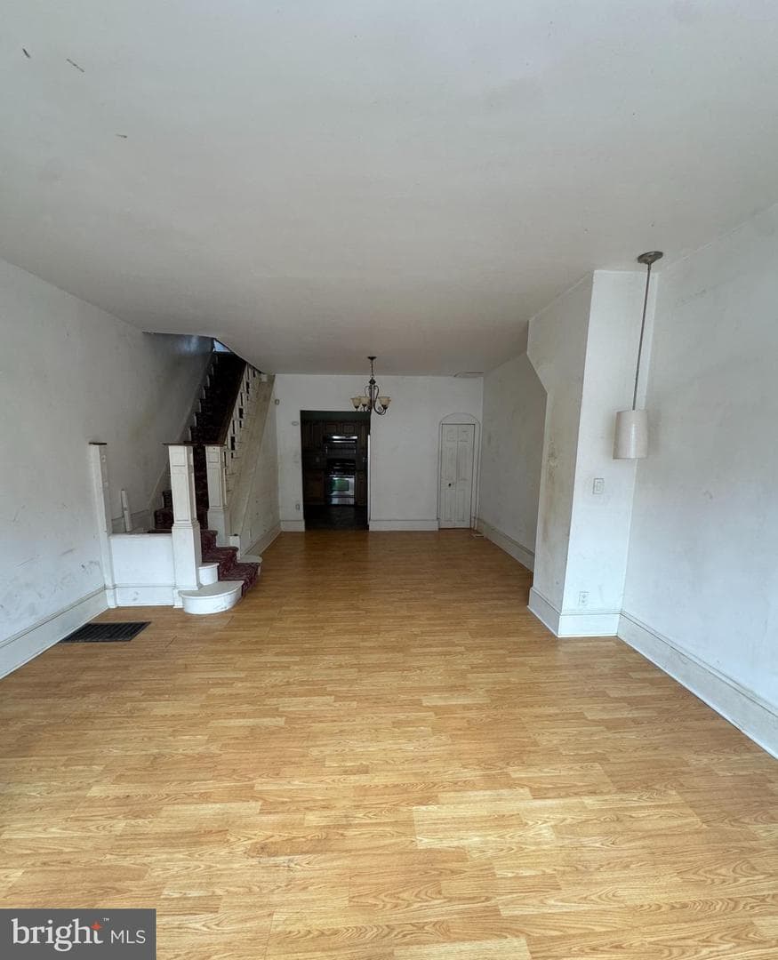 417 Mckean Street photo 23