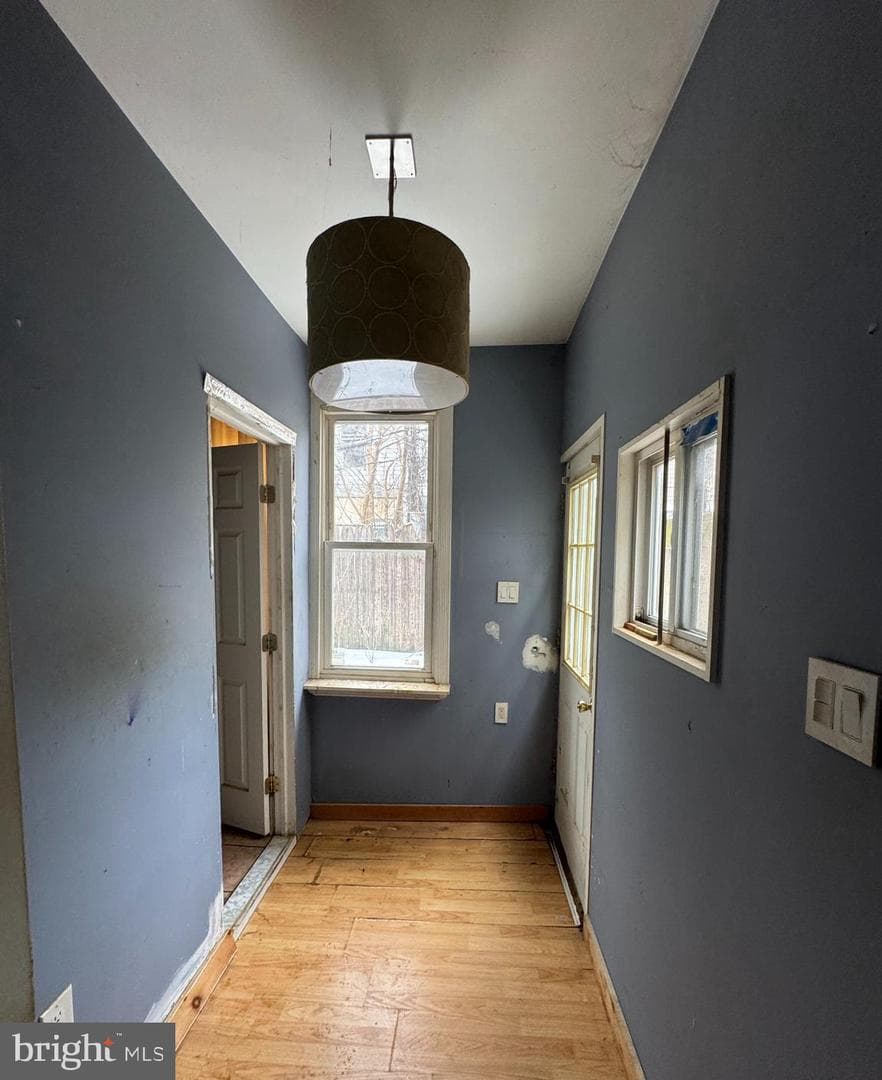 417 Mckean Street photo 29