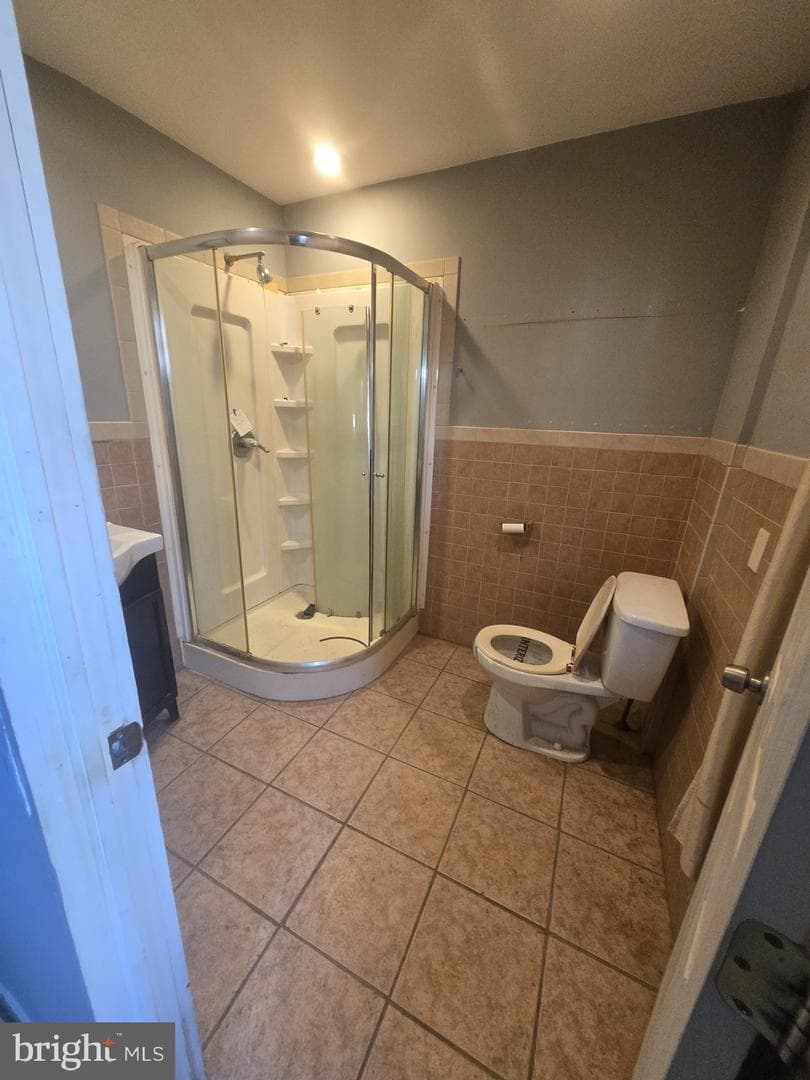 417 Mckean Street photo 7
