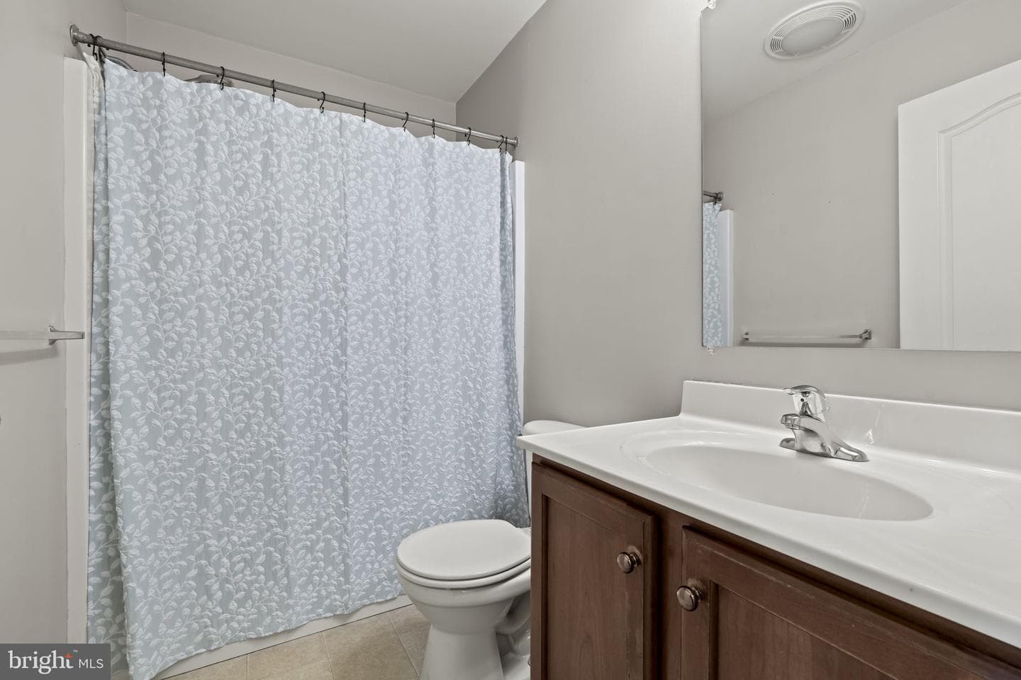 2529 Pickwick Street photo 26
