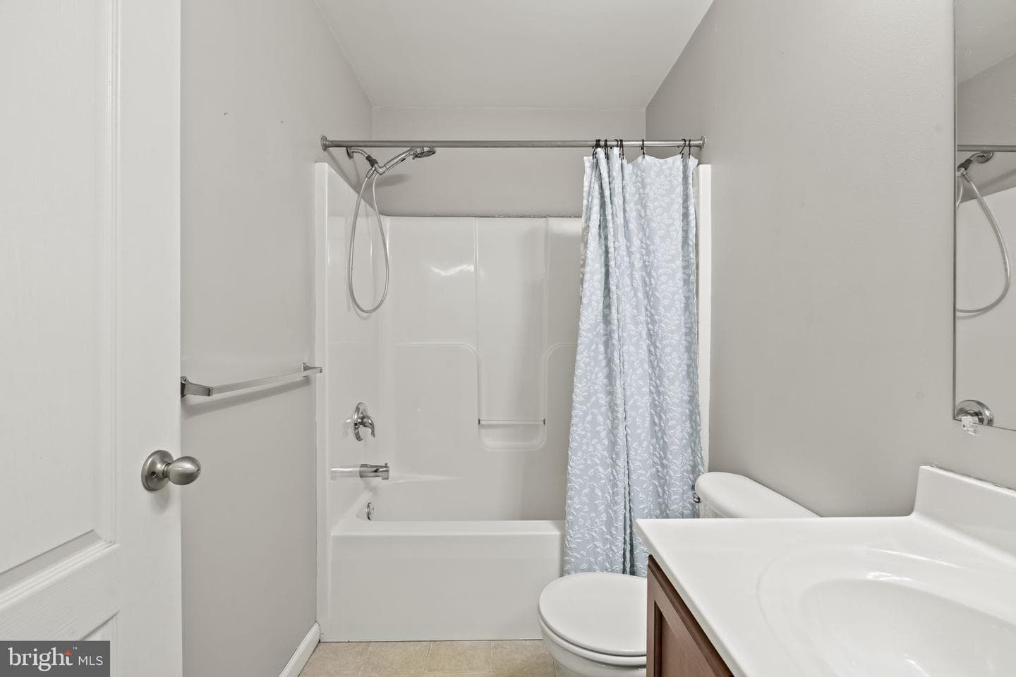 2529 Pickwick Street photo 27