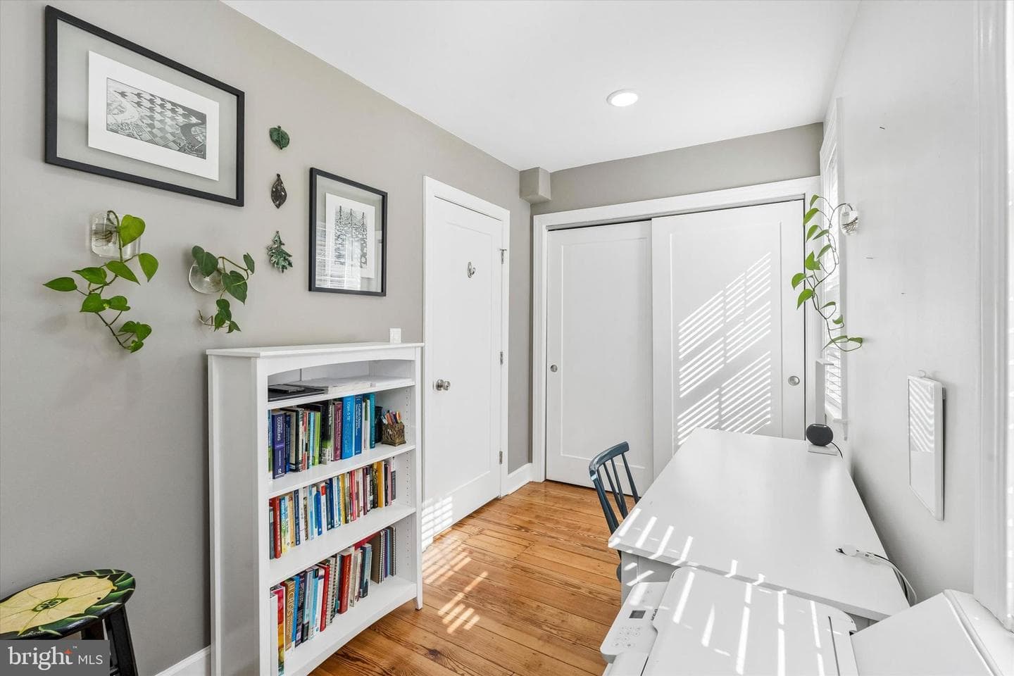 2047 Waverly Street photo 19