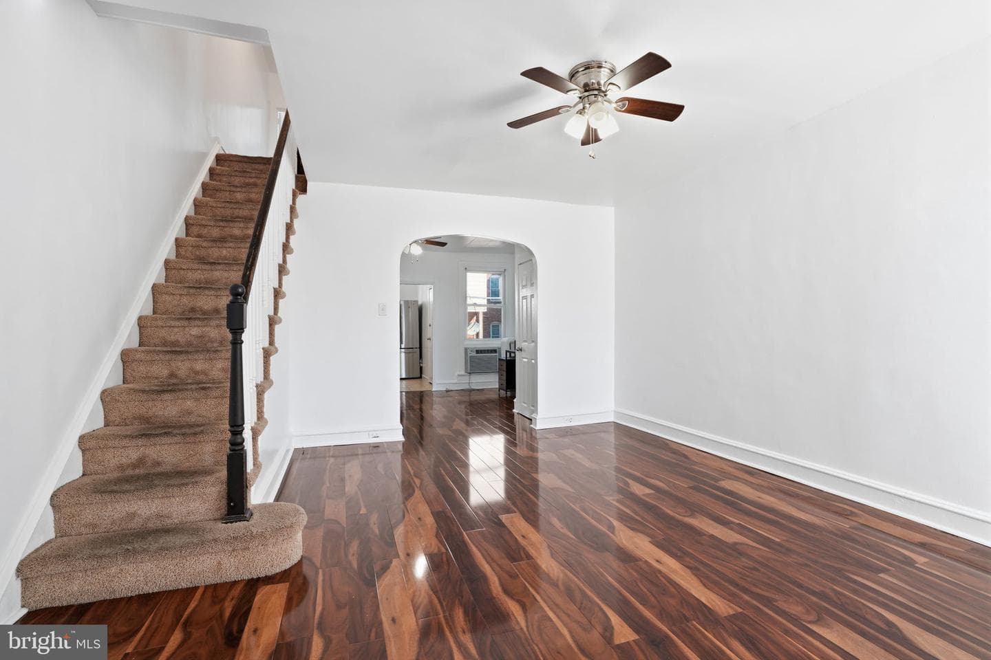 1233 E Cheltenham Avenue photo 6