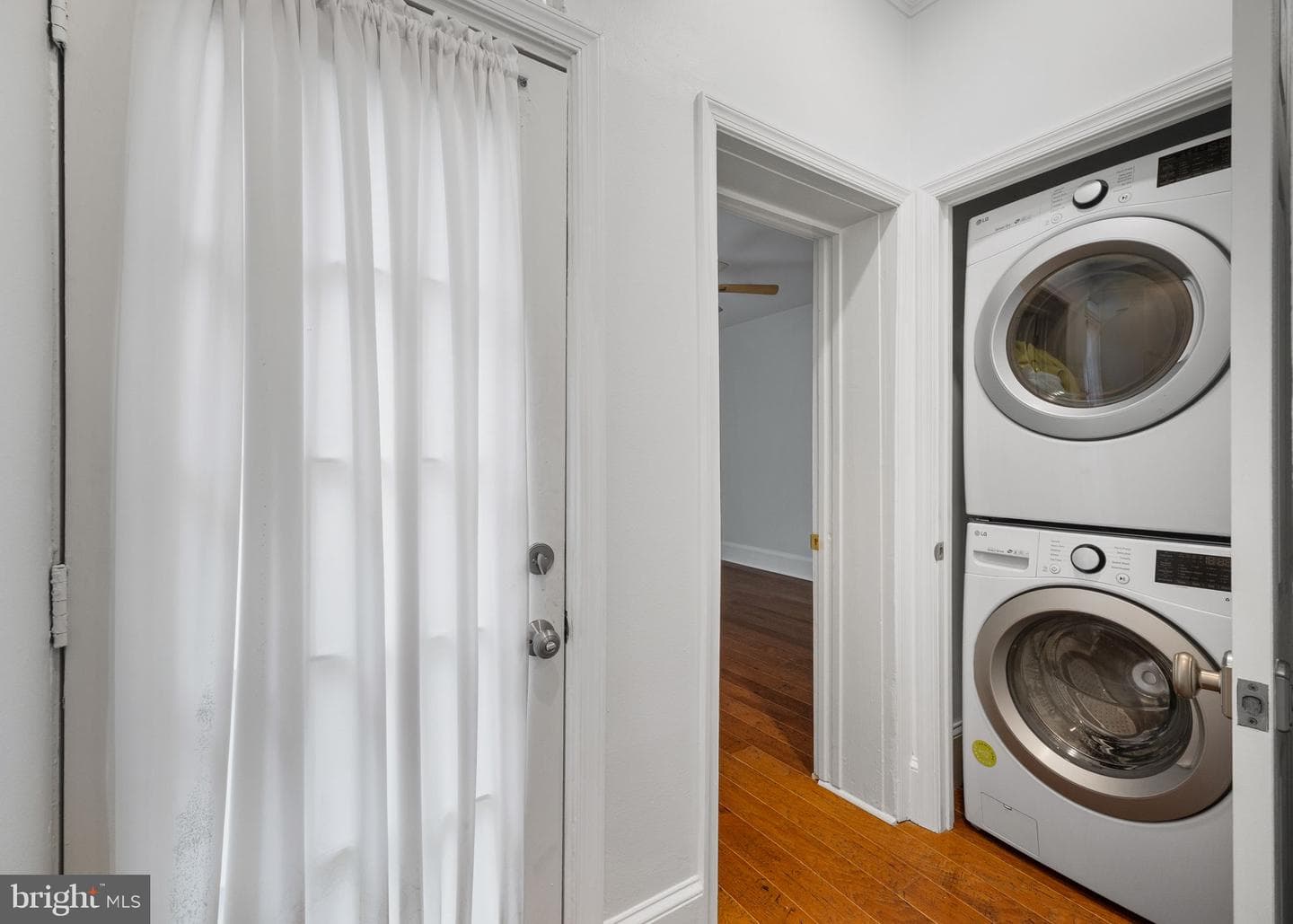129 Bainbridge Street photo 46