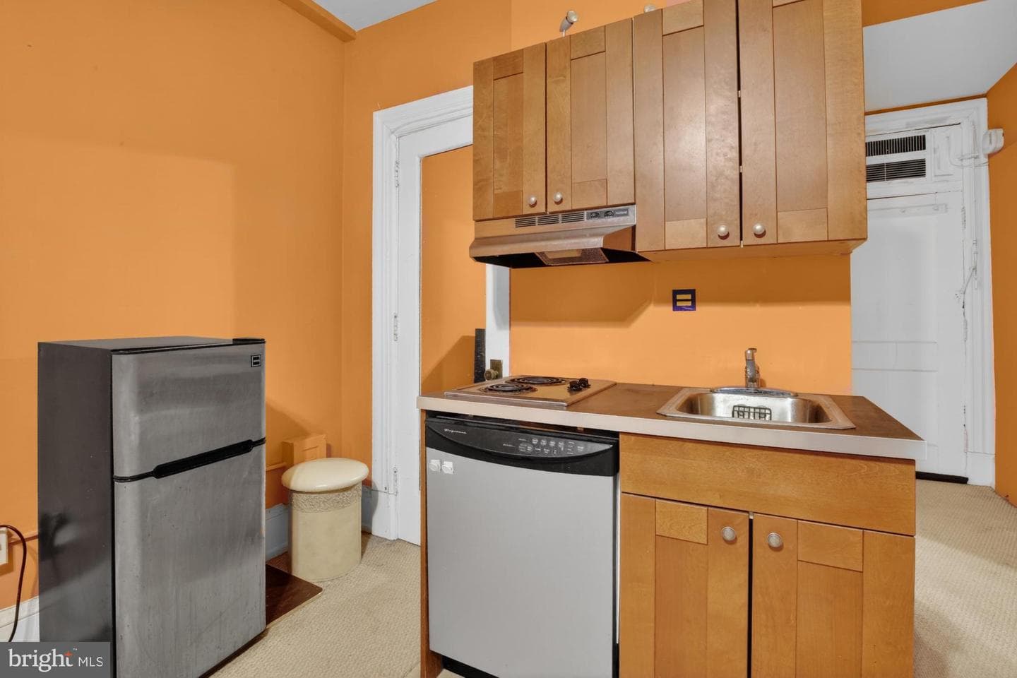 1324 Locust Street #421 photo 4
