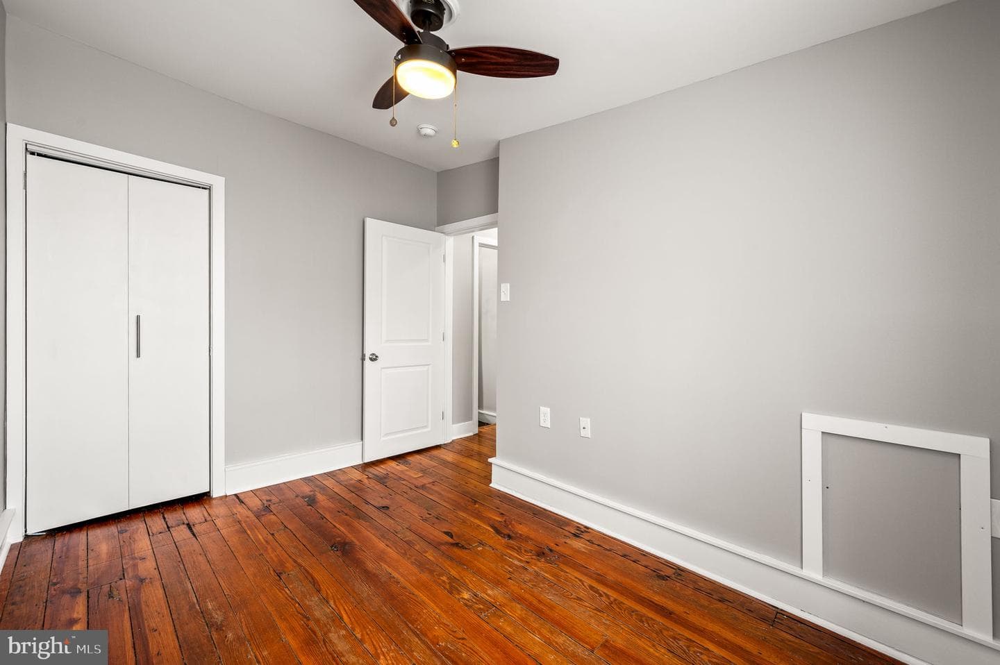 1829 E Hazzard Street photo 12