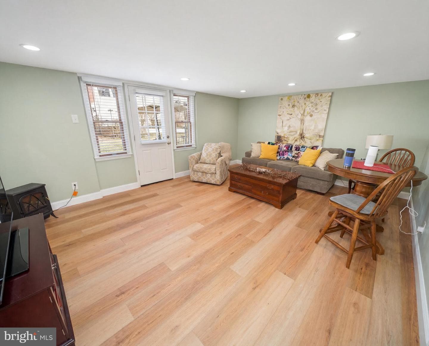 3216 Chesterfield Road photo 24