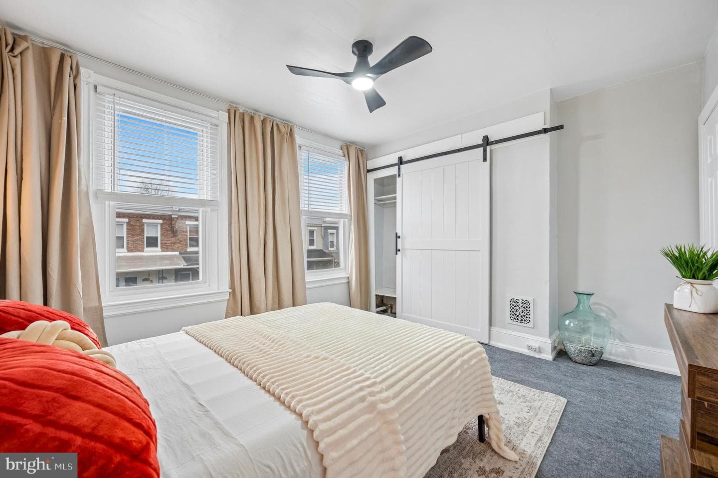 5229 Hazel Avenue, Philadelphia